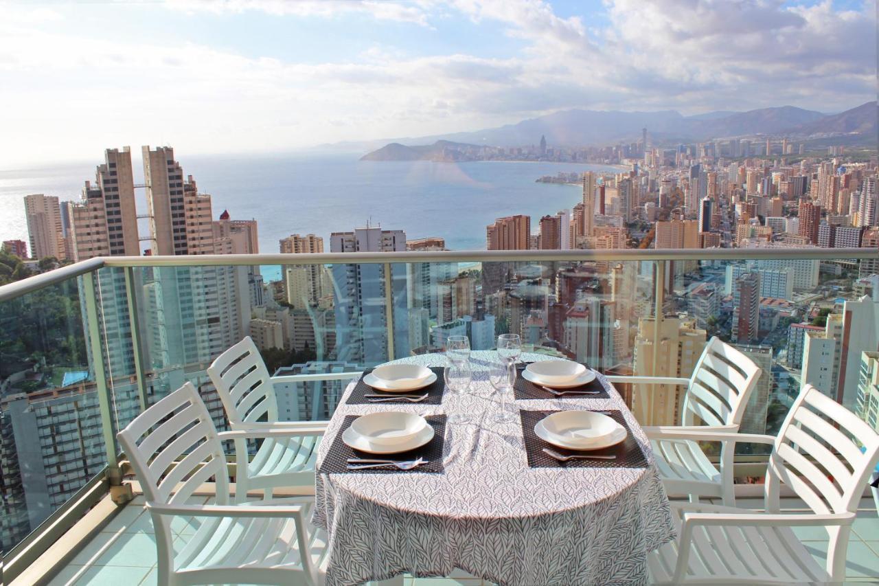 Skyline 26 Stunning Sea Views From A 2-Bedroom Apartment On The 26Th Floor Benidorm Zewnętrze zdjęcie